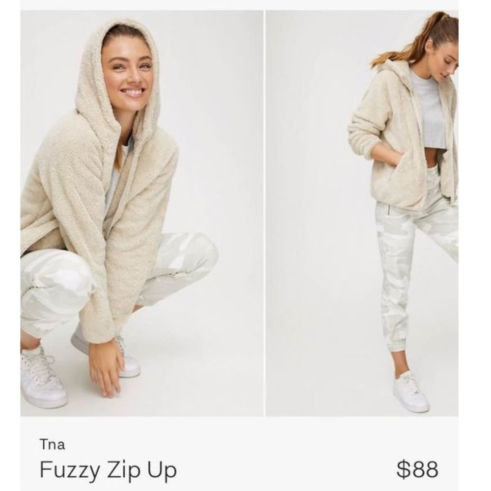 Aritzia TNA Fuzzy Zip Up Jacket